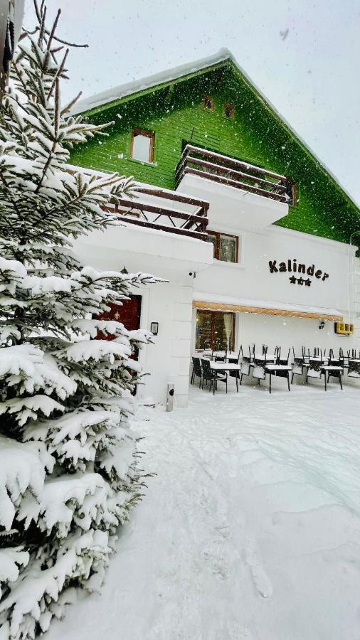 Pensiune & Restaurant Kalinder Буштени Экстерьер фото